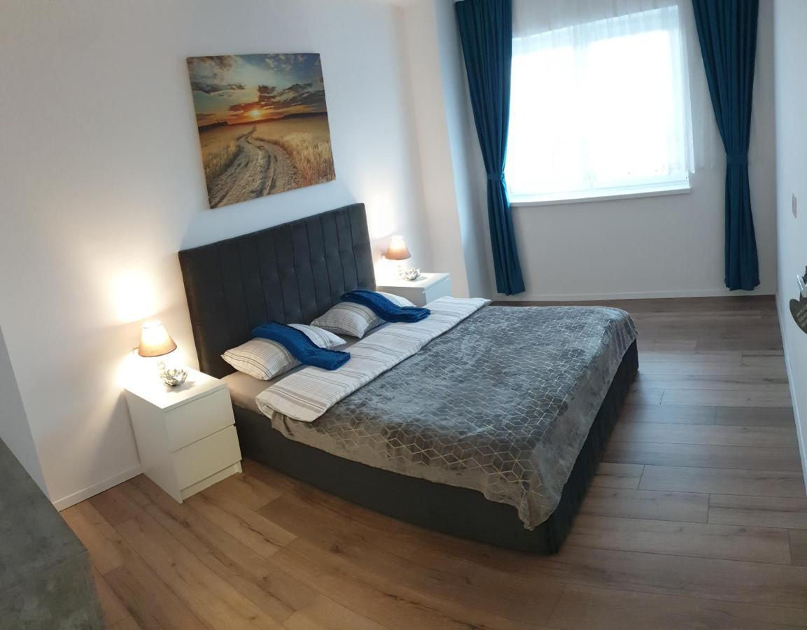 Iosia Apartment 203 Oradea Zewnętrze zdjęcie